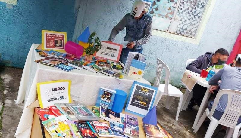 Exposición de material