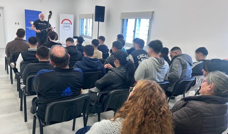 Dobbs y asistentes al concierto