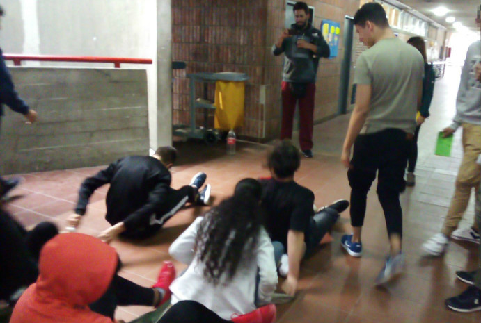 Jóvenes en la jornada